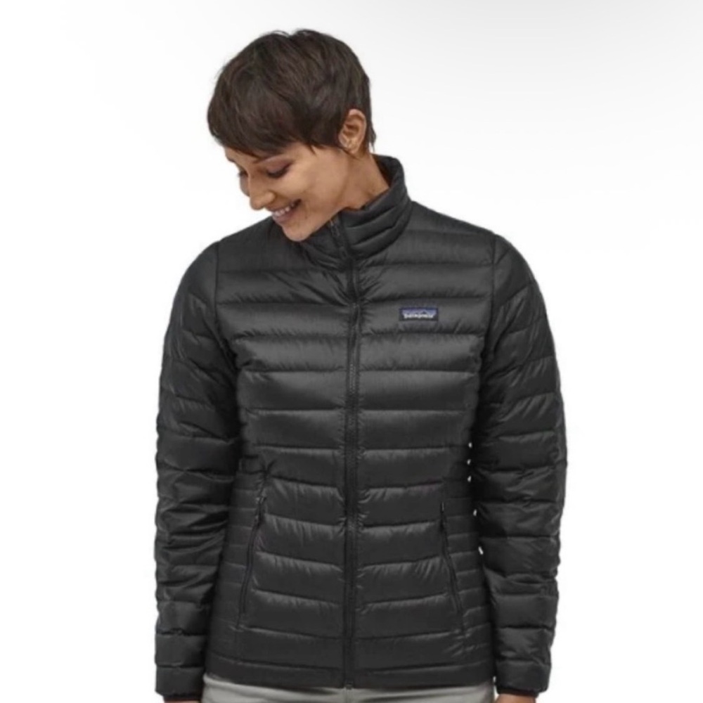 Patagonia Women’s Black Puffer Jacket Size Small